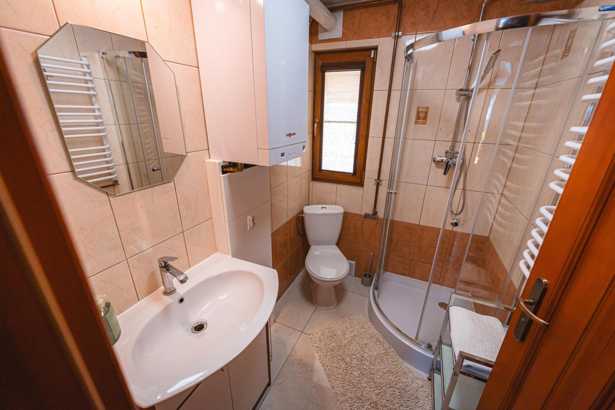 Bug Na Skarpie - Domek Wypoczynkowy Z Jacuzzi I Kominkiem Drohiczyn Exterior foto