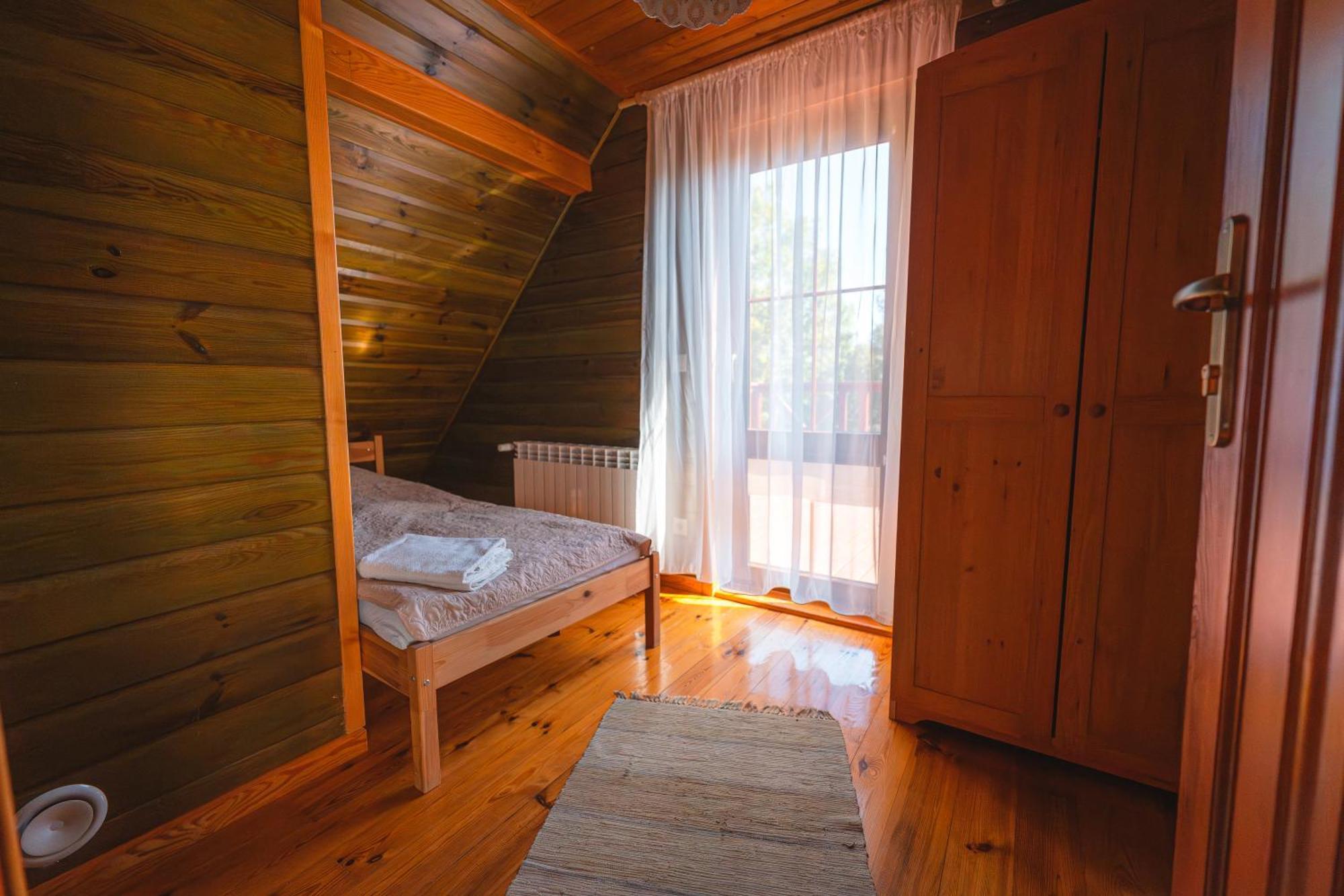 Bug Na Skarpie - Domek Wypoczynkowy Z Jacuzzi I Kominkiem Drohiczyn Exterior foto
