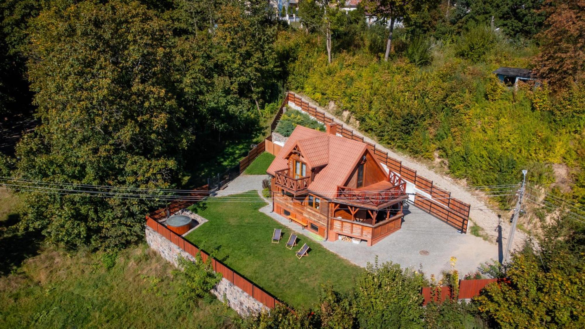 Bug Na Skarpie - Domek Wypoczynkowy Z Jacuzzi I Kominkiem Drohiczyn Exterior foto